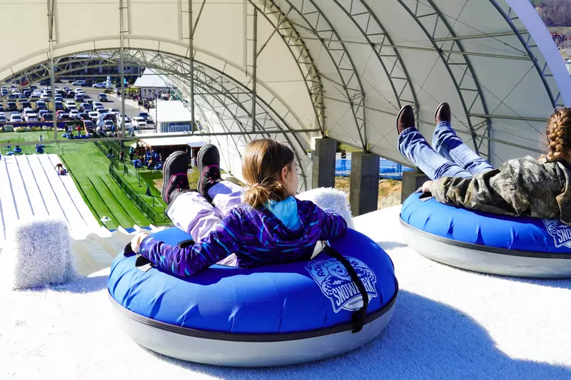 rowdy bear snow tubing hill