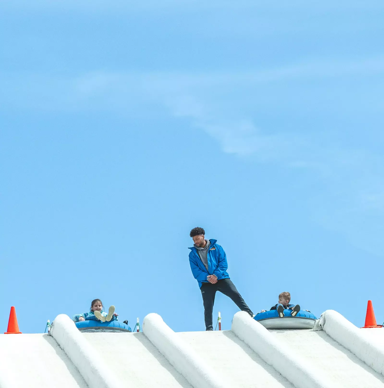 outdoor tubing hill at rowdy bear mountain