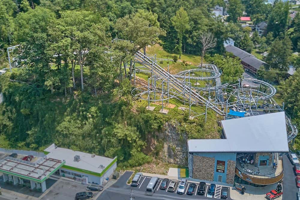 rowdy bear mountain in gatlinburg aerial view