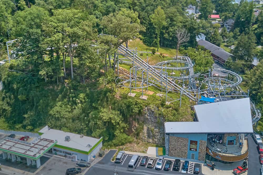 Why You Should Try the One-Hour Unlimited Wristbands at Rowdy Bear Mountain