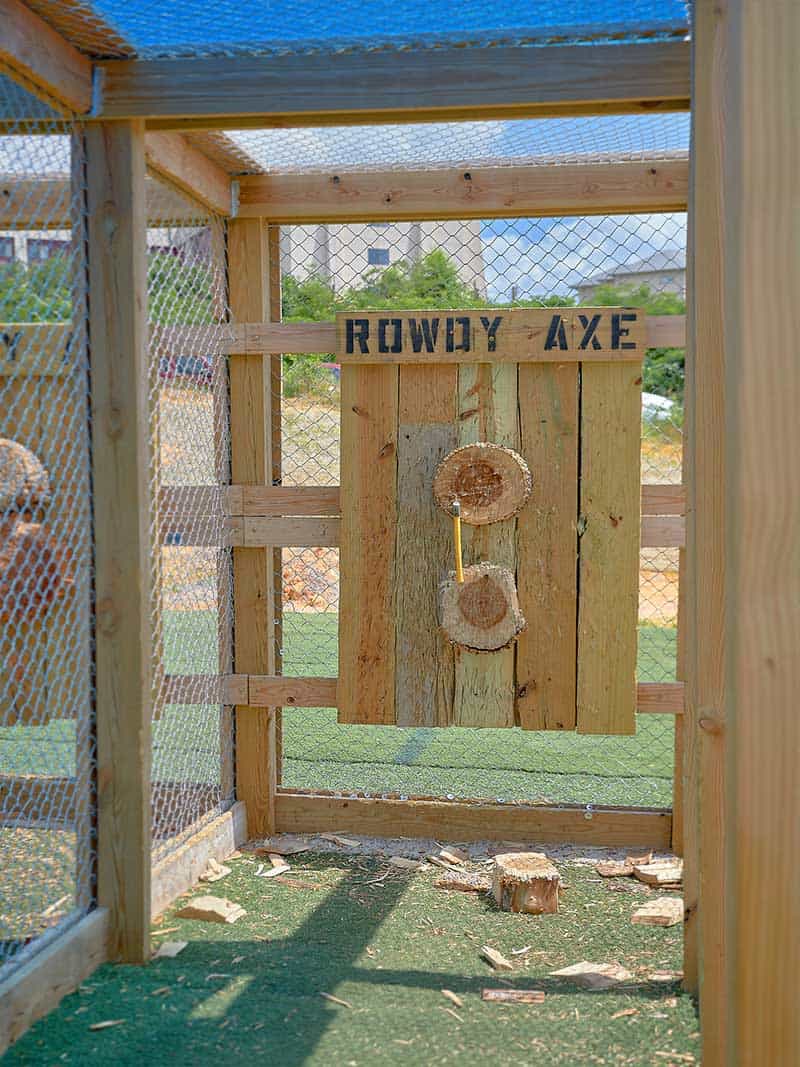 axe throwing
