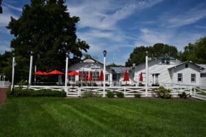 applewood farmhouse restaurant